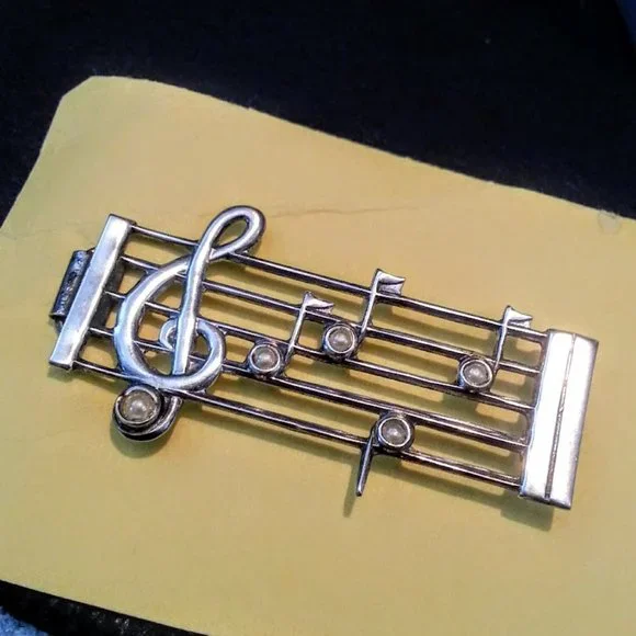 Vintage | Accessories | Antique Sterling Pearl Music Notes  display picture 1